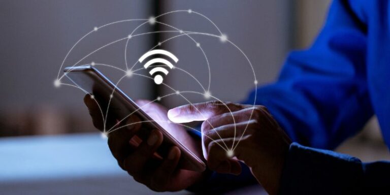 Wi-Fi vs. Private Cellular – How do Help Your Enterprise Customer Make the Right Choice?